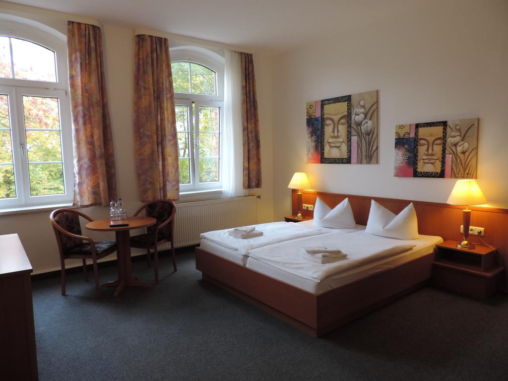 Hotel Carl Von Clausewitz Burg bei Magdeburg Zewnętrze zdjęcie